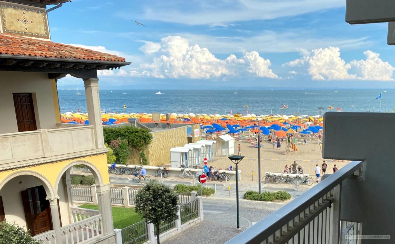 Sparkling Holiday Lignano Sabbiadoro Buitenkant foto