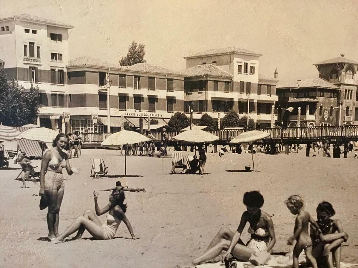 Sparkling Holiday Lignano Sabbiadoro Buitenkant foto